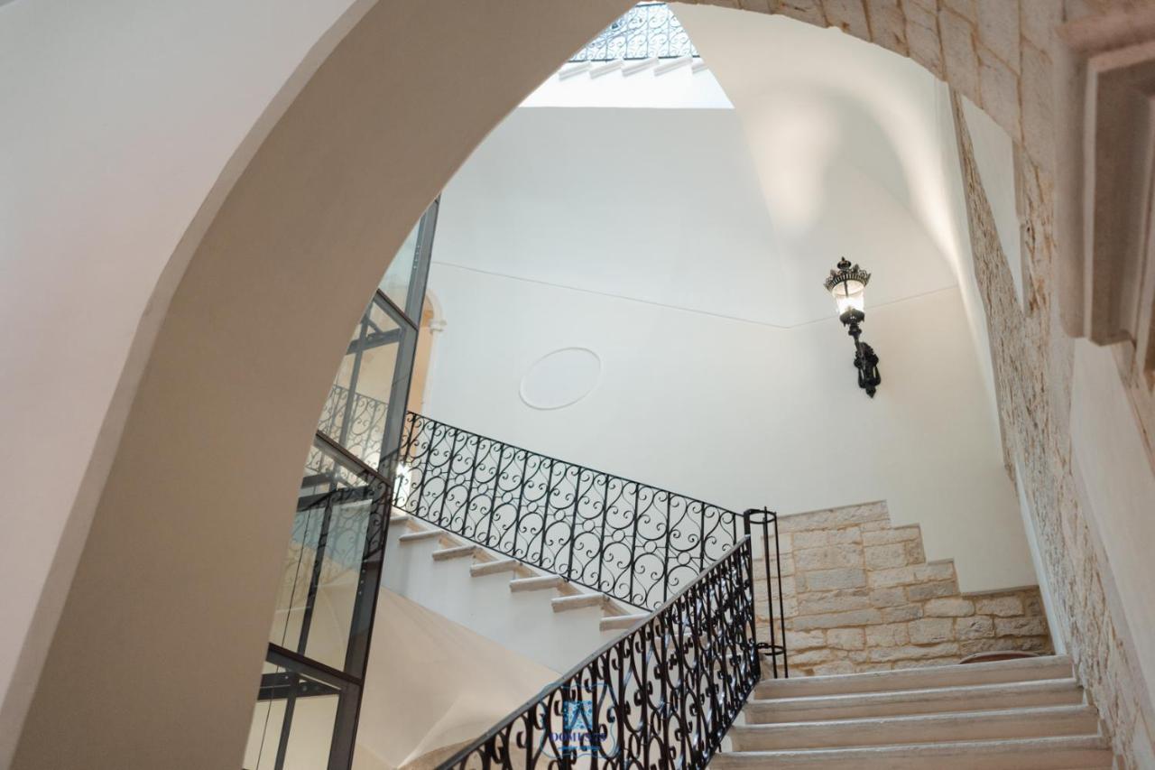 Domus 73 Apulian Holidays บาร์เลตตา ภายนอก รูปภาพ