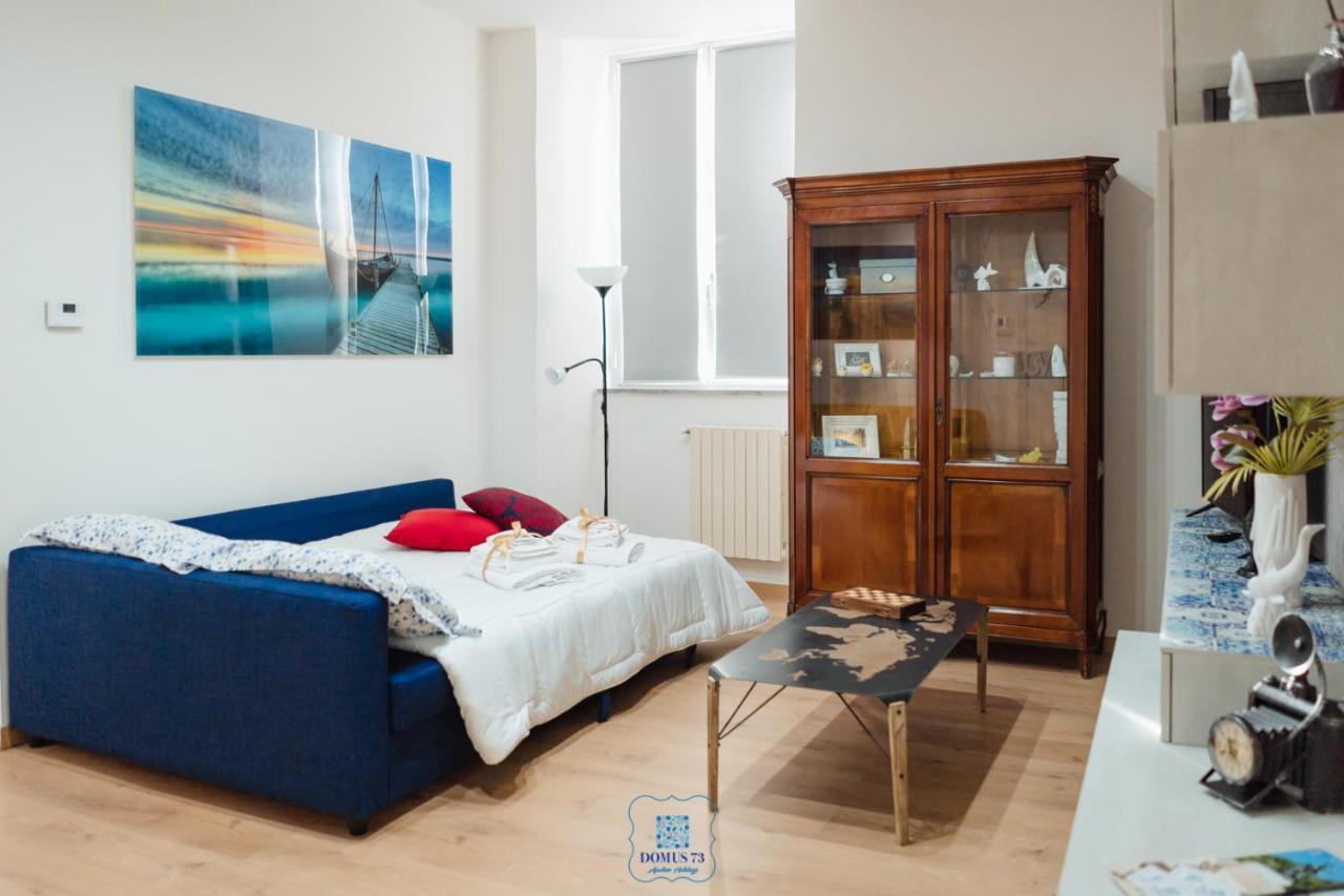 Domus 73 Apulian Holidays บาร์เลตตา ภายนอก รูปภาพ