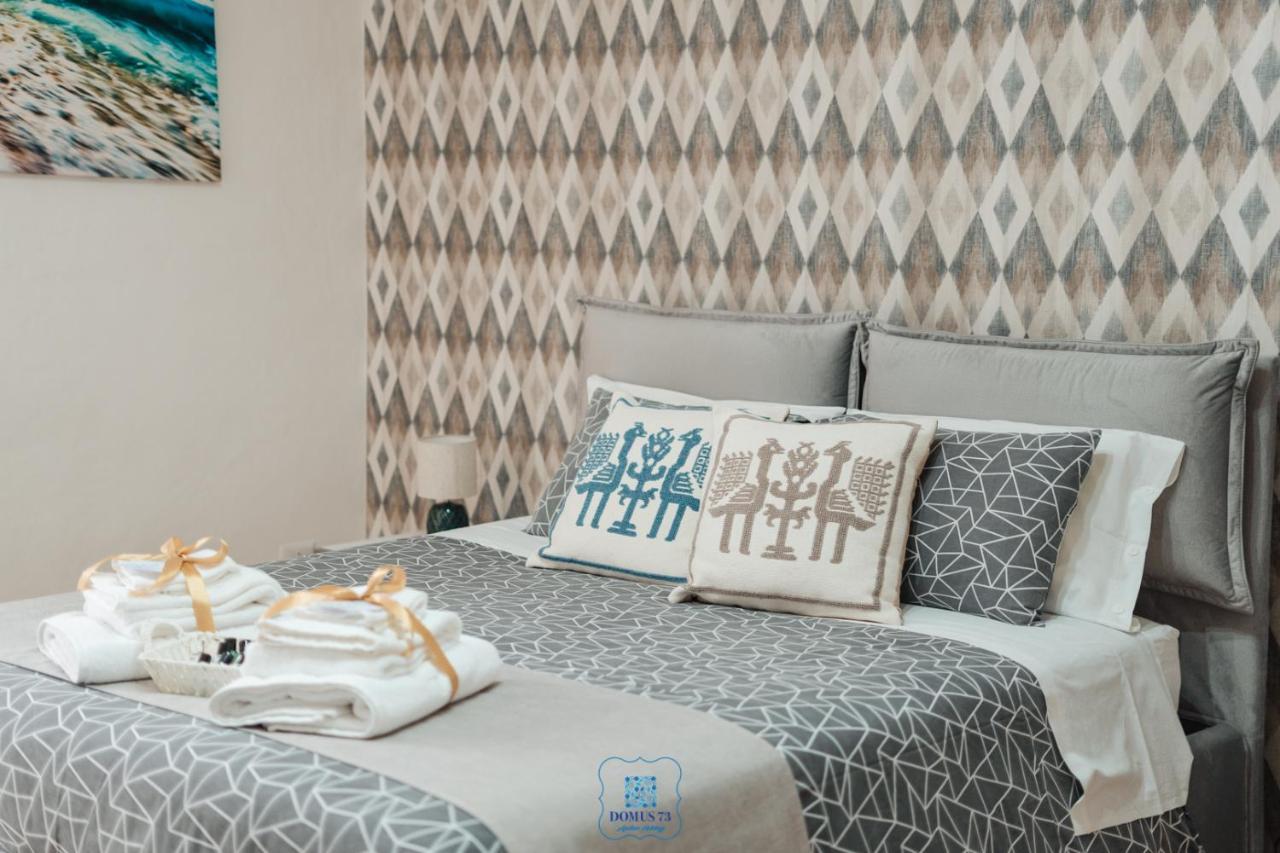 Domus 73 Apulian Holidays บาร์เลตตา ภายนอก รูปภาพ