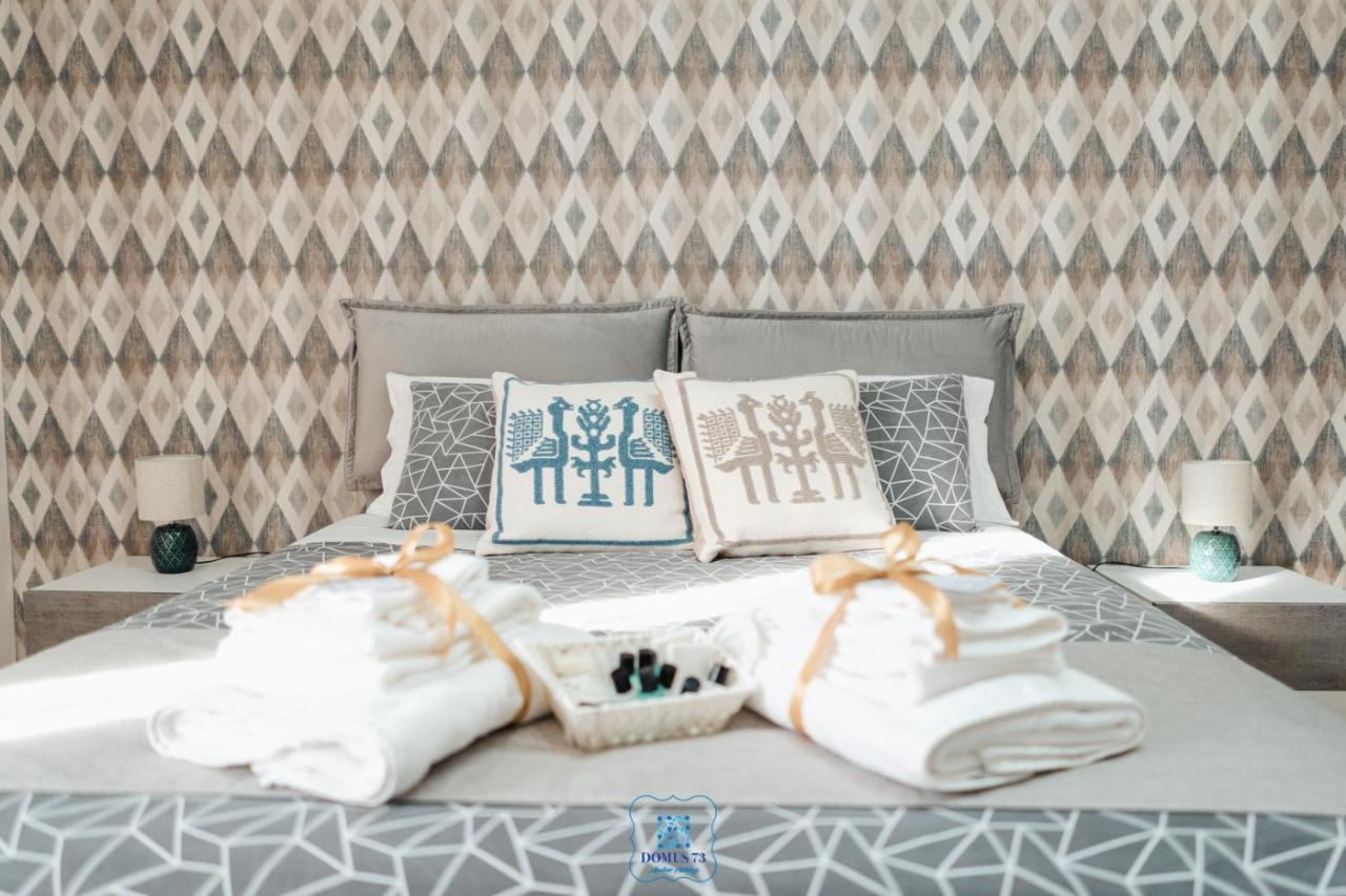 Domus 73 Apulian Holidays บาร์เลตตา ภายนอก รูปภาพ