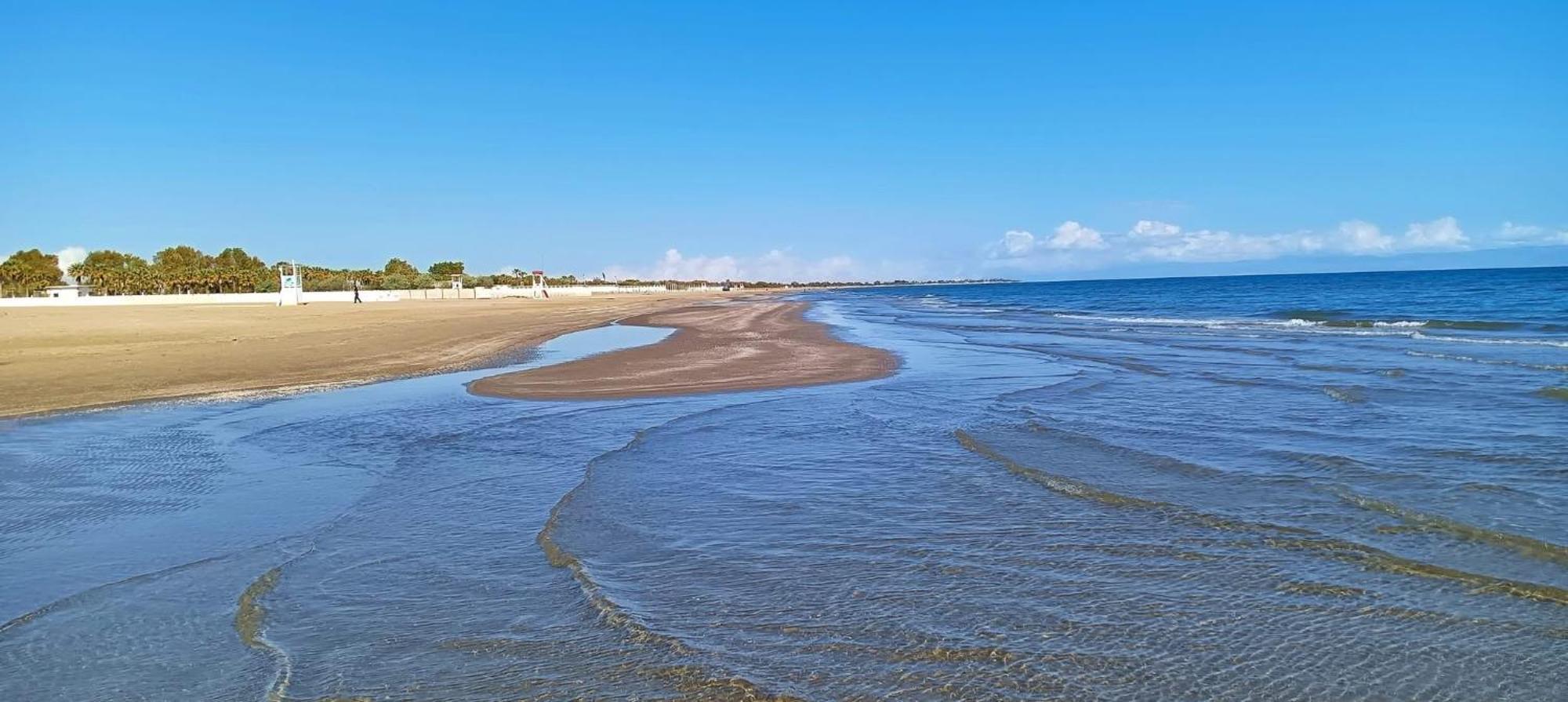 Domus 73 Apulian Holidays บาร์เลตตา ภายนอก รูปภาพ